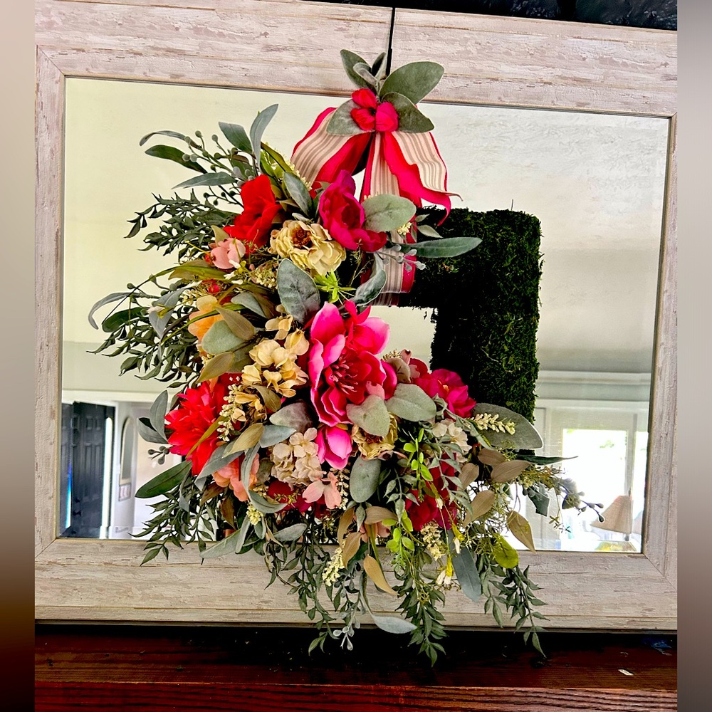 Bright flower square moss wreath